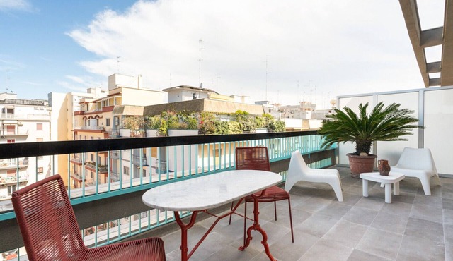 Tina's Penthouse by Wonderful Italy