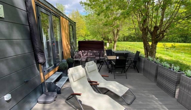 Tiny Haus Seeblick by Interhome