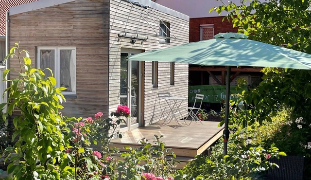 Tiny Home 'Friedlinde' with Shared Terrace, Shared Garden and Wi-Fi