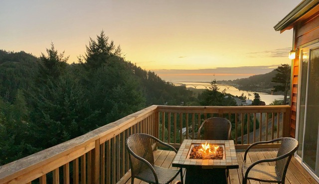 Tiny Home hosted by Rogue River Landing RV & Resort