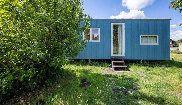 Tiny Home 'Mit Blick Auf Den See' with Private Garden, Wi-Fi and Air Conditioning