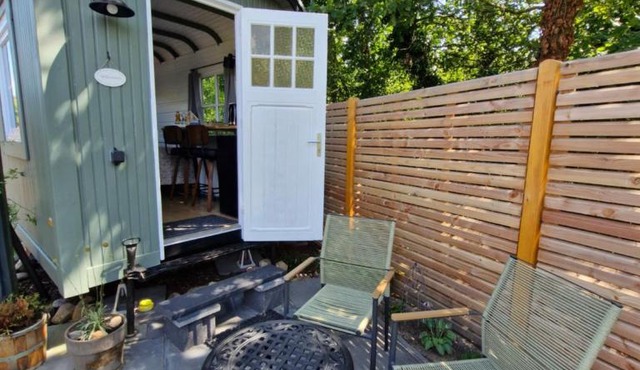 Tiny House dat Lüttje - Glamping im Bauwagen an der Elbe