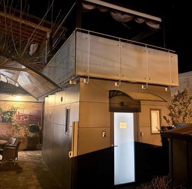 Tiny House Nike