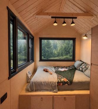 Tiny House Retreat Mountain View Bicazul Ardelean