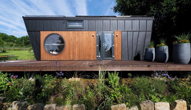 Tiny House Sundancer Your time-out for adults, your vacation in the border triangle
