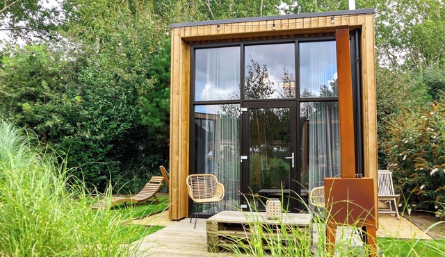 Tiny House with sleeping loft with double bed