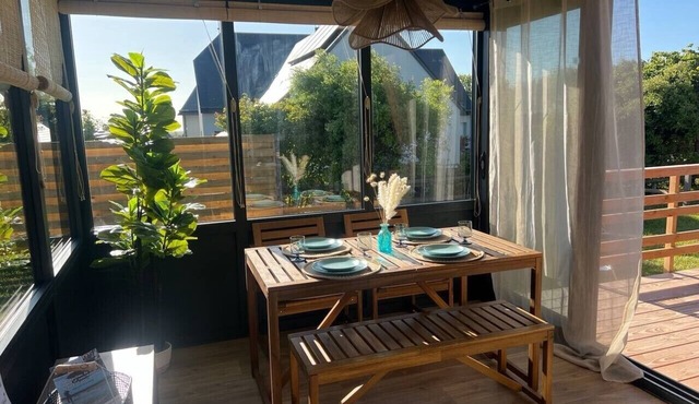 TINY HOUSSE LA TOURELLE DU RONQUET NEAR BEACH AND SHOPS