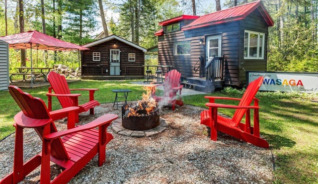 TinyHome | Watercrafts+FirePit+BBQ