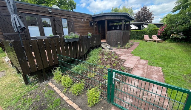 Tinyhouse 'Marla zum Strand' with Private Terrace, Garden, and Wi-Fi
