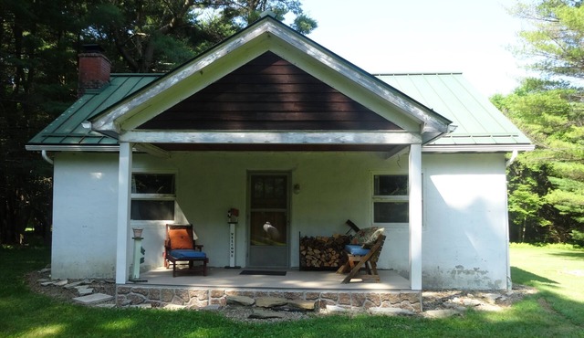 Tionesta LO a Rustic Cabin that sleeps 6!