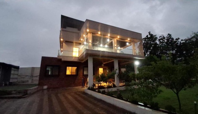 Tiwari Farmhouse - 3k per person a day