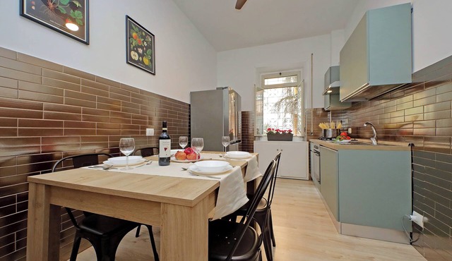 TM APARTMENT