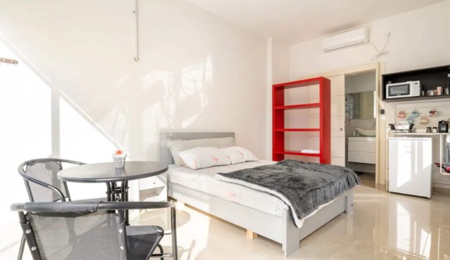 TNC - Elegant Studio, Atlit Beach 3 Minutes Drive