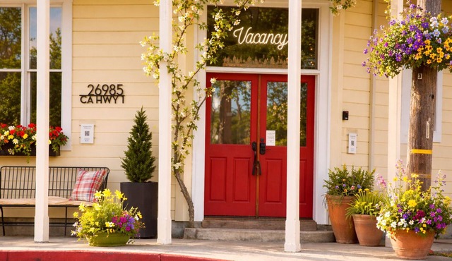 Tomales Hotel