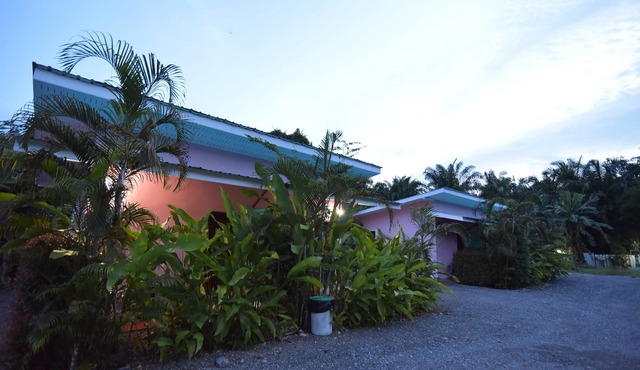 Tonkla Resort
