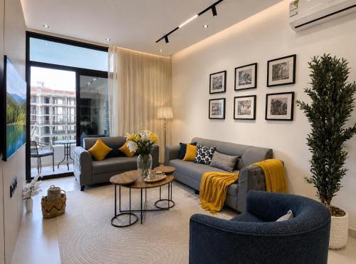 Toot Suites