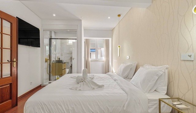 Top Apartment