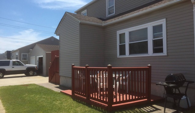 TOP BRIGANTINE LOCATION! SPACIOUS 1 1/2 BATH> NEAR BEACH, CASINOS>LOW PET FEE!