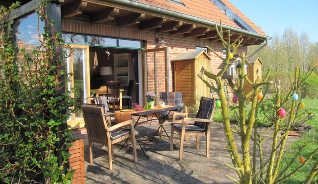 TOP: Holiday house in a fantastic location, large nature plot, close to Schaalsee.