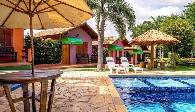 TOP HOUSE with VIEW of the mountains; POOL, Wifi 128 Mbps, PET FRIENDLY