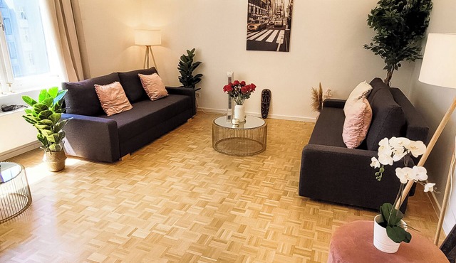 Top location: Schwabing 70m² city apartment WLAN