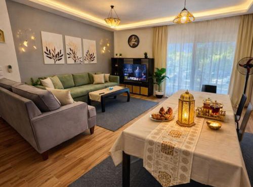 Top rated 1bedroom in Karma compound Sheikh Zayed - only families & single travelers