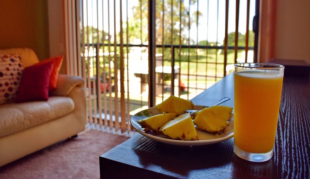 TOP VALUE! PERFECT SAFE LOCATION & COMFORT w/AC* & Pool & Free Airport Welcome!*