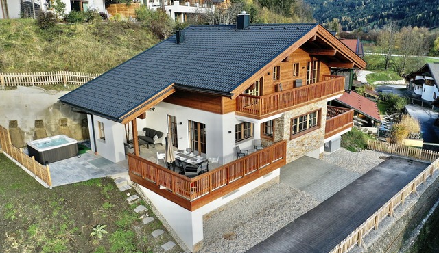 TOPCHALET with heated covered outdoor whirlpool, sauna and Hochkönigcard