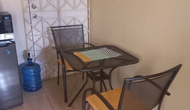 TOTAL ELITE OASIS Cozy, Quiet and Luxurious 1bedroom 1bathroom Suite