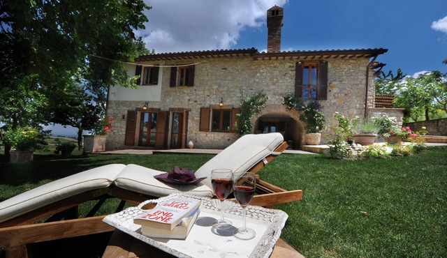 Totally Private18th Century Stone Villa with 15mt heated Pool
