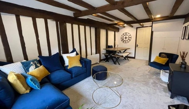 Town Centre Cottage Stay
