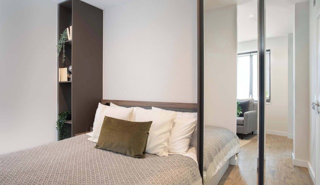 Town View - Gym & CoWorking : StayCozy