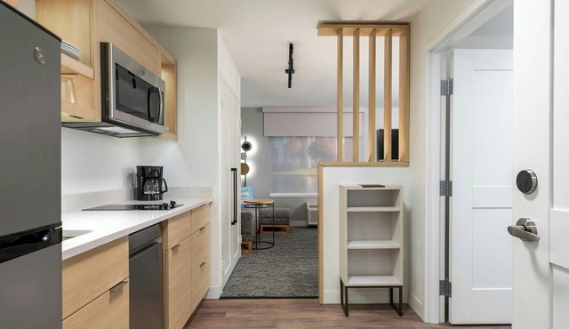 Towneplace Suites By Marriott Victoria Airport Sidney