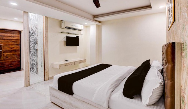Townhouse OAK The Hotel Square Villa