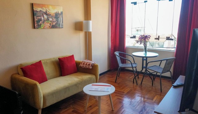 Tradición: Studio apartment with a wonderful view, close to San Blas market