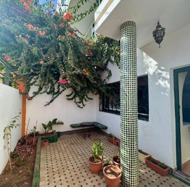 Traditional APT Riad Style - WIFI, IPTV & PARKING