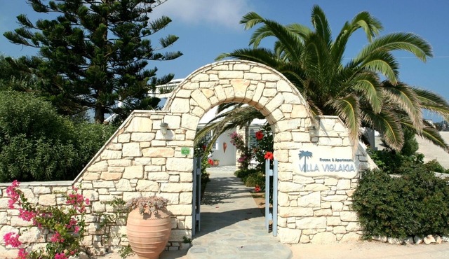 Traditional cycladic apartment, in the most beautiful area of Paros