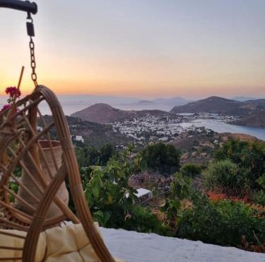 TRADITIONAL STUDIO Chora Patmos