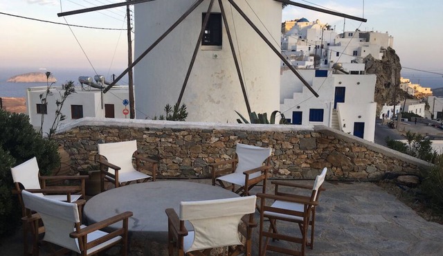 TRADITIONAL WINDMILL HOUSE, CHORA SERIFOS