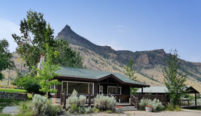 Trail Shop Inn