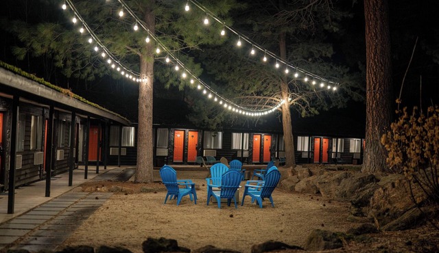 Trailhead Lodge