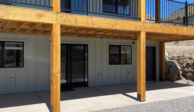 Trailside Basement with Stunning Big Rock Candy Mountain Views
