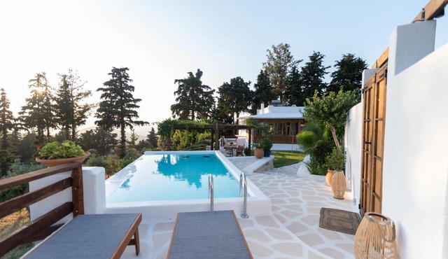Tramonto Villa