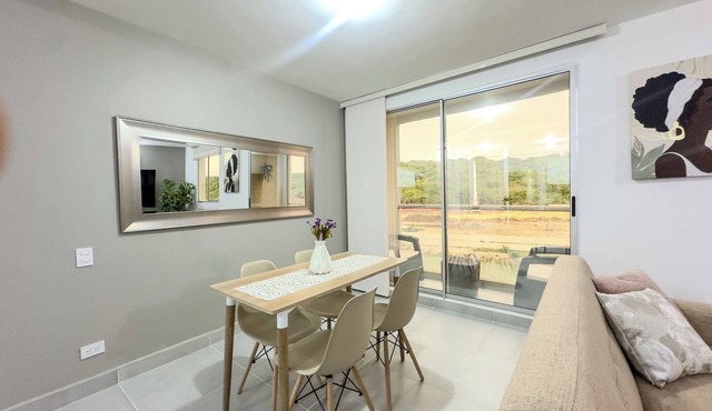 Tranquil 2-bedroom apartment with AC in charming Cartagena