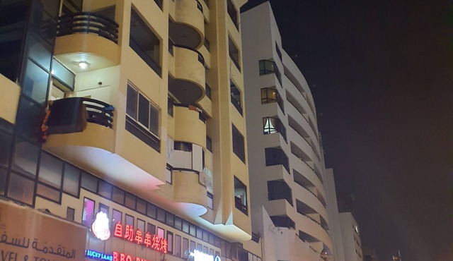 Tranquil 2-bedroom hostel in brilliant Dubai with AC, WiFi Safe and clean.