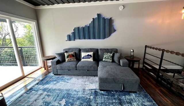 Tranquil Cottage with Great Forest Sights in Danville, Kentucky