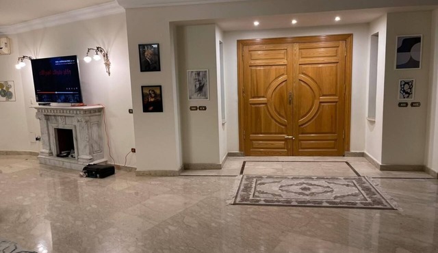 Tranquil Villa with pool 6 rooms in Second New Cairo