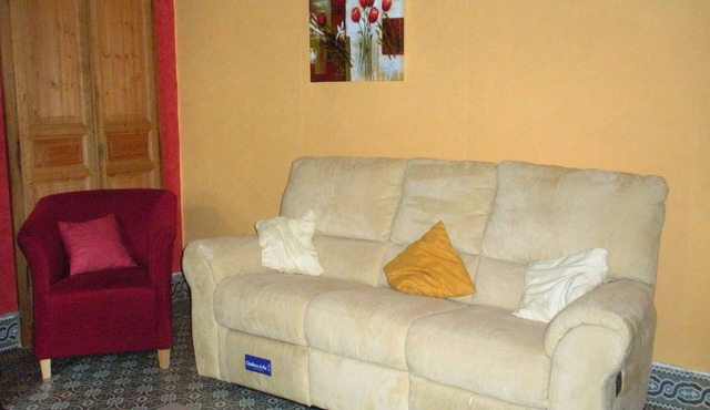 Tranquil Forestside Cottage