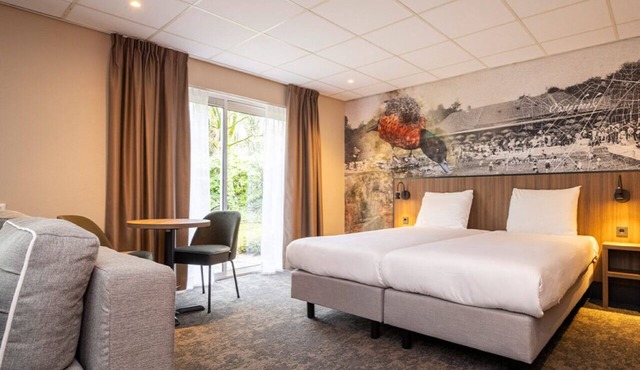 Tranquil Forest Hotel Room with Quick Access to Arnhem & Hiking Paths - 3 Units