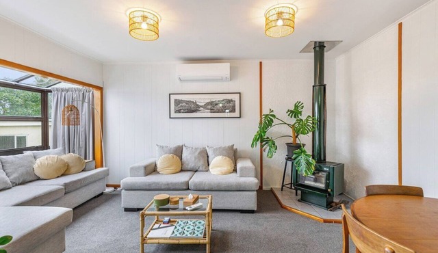 Tranquil Haven 2 BR and 1.5 BA Home Zodiak Stays